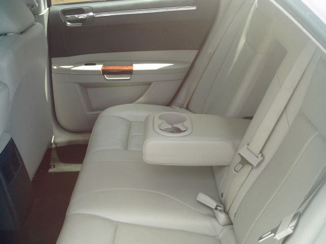 Chrysler 300 2005 photo 5