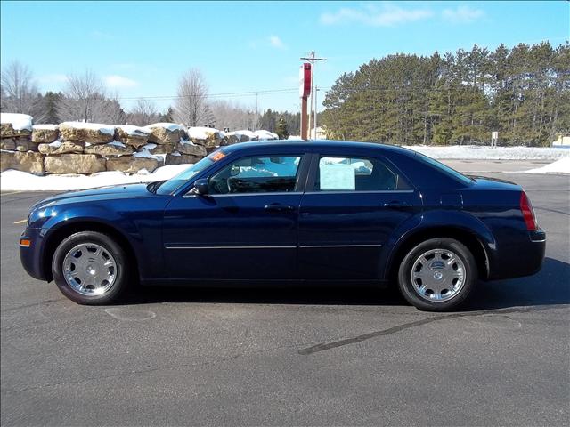 Chrysler 300 SLT 25 Sedan