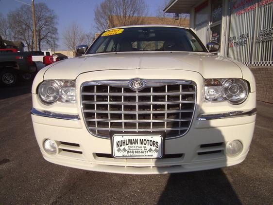 Chrysler 300 2005 photo 6