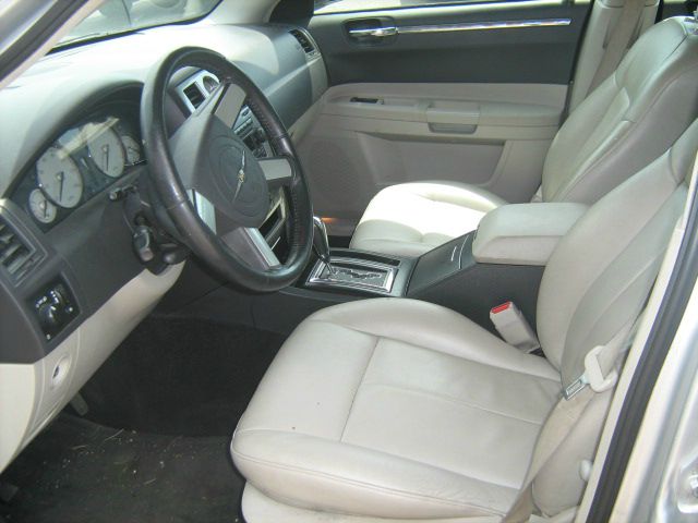 Chrysler 300 2005 photo 3