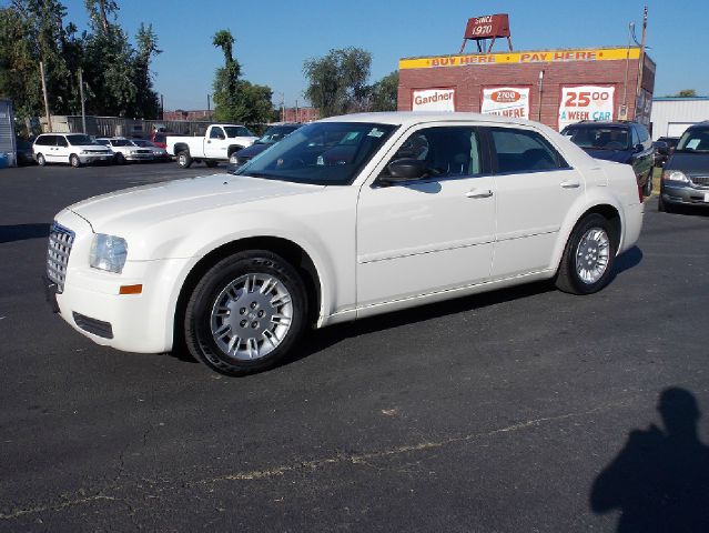 Chrysler 300 2005 photo 4