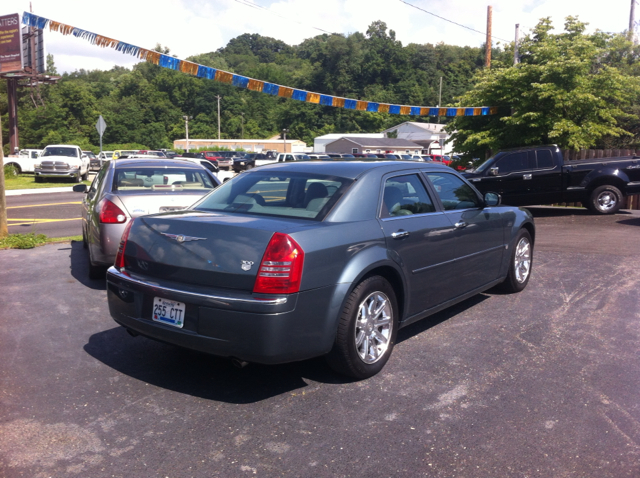 Chrysler 300 2005 photo 4