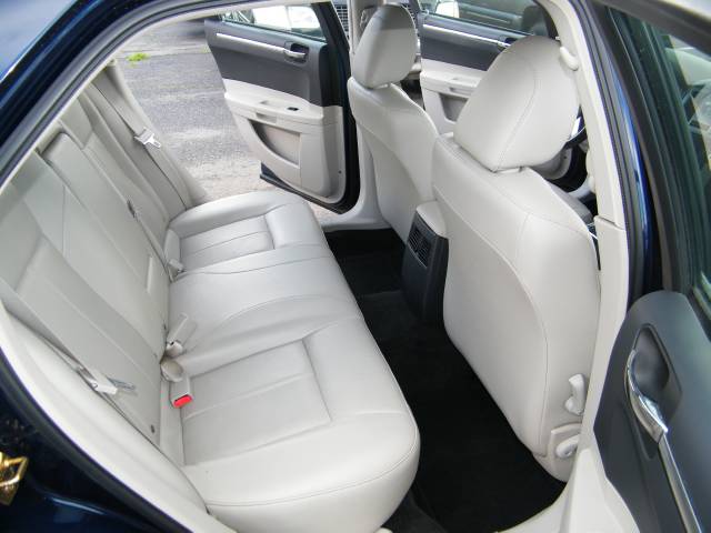 Chrysler 300 2005 photo 5