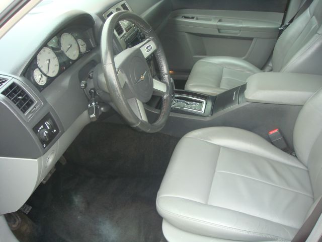 Chrysler 300 2005 photo 1