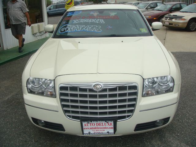 Chrysler 300 2005 photo 10