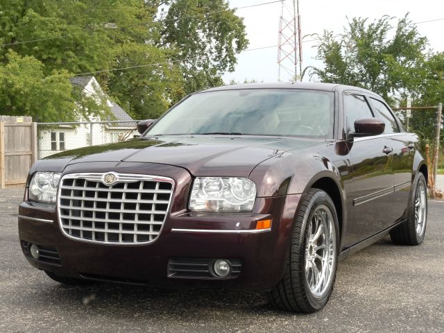 Chrysler 300 2005 photo 1