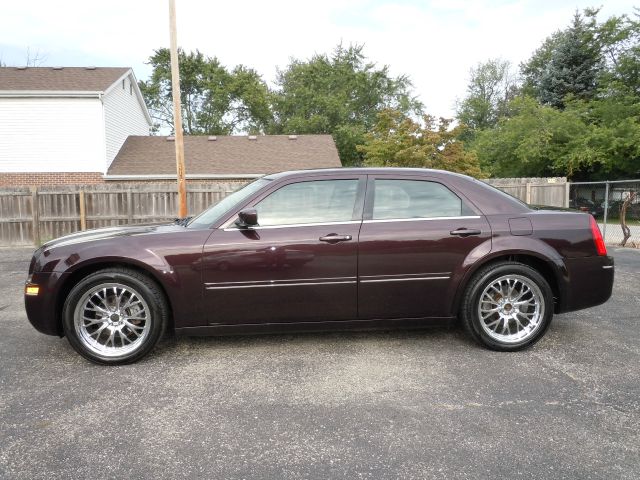 Chrysler 300 2005 photo 3