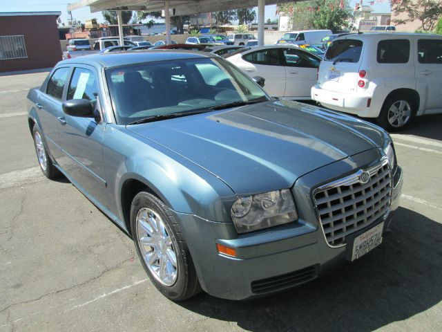 Chrysler 300 2005 photo 4