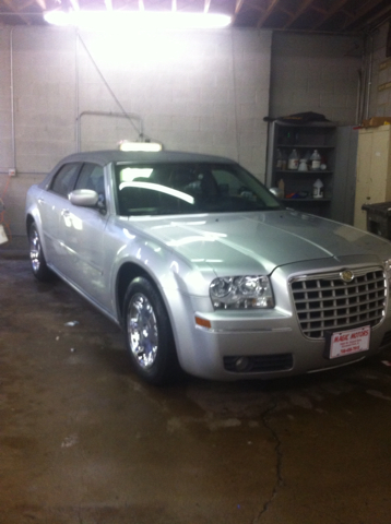 Chrysler 300 2005 photo 3