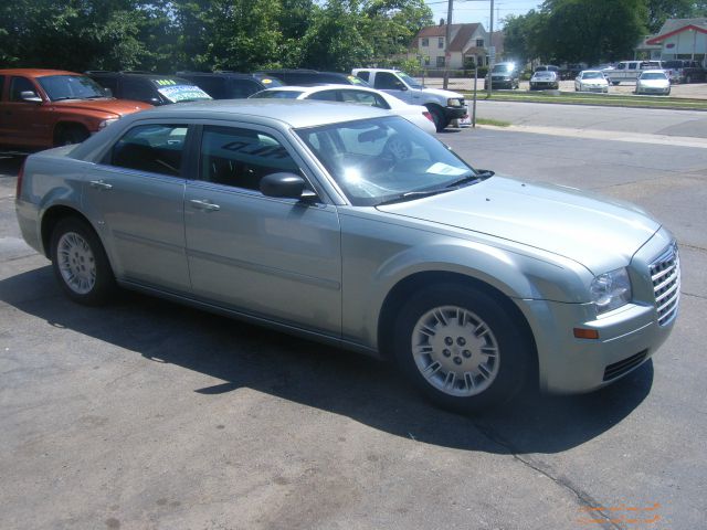 Chrysler 300 2005 photo 3