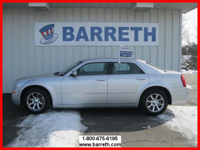 Chrysler 300 2005 photo 1