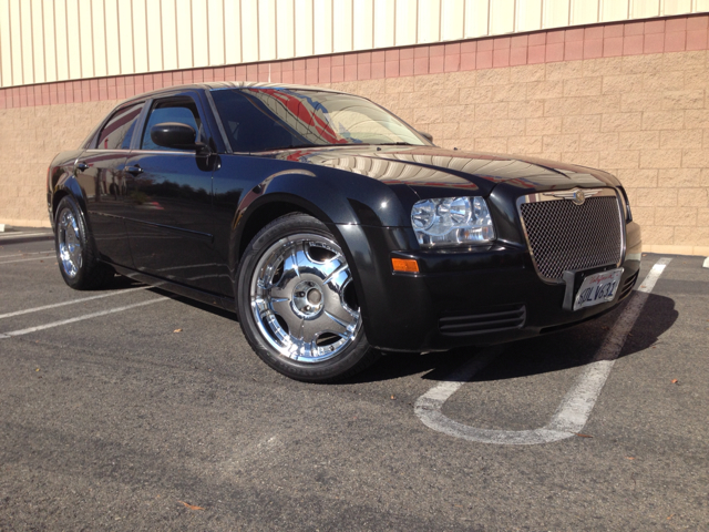 Chrysler 300 2005 photo 4