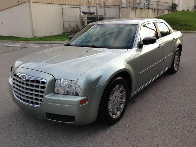 Chrysler 300 Base Sedan