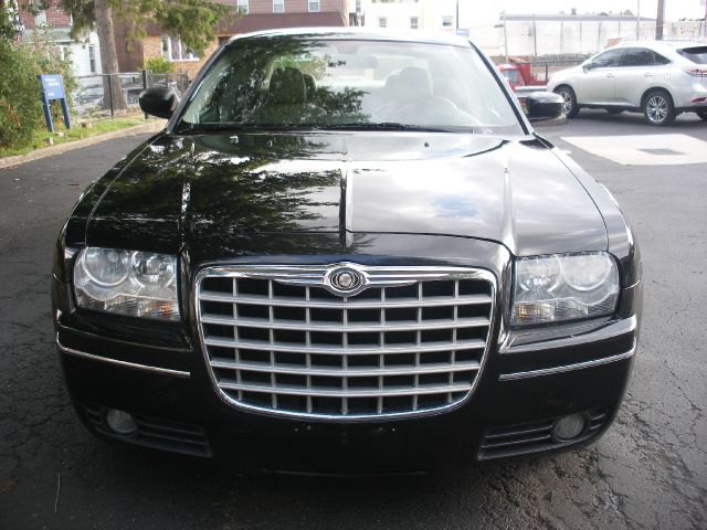 Chrysler 300 2006 photo 2