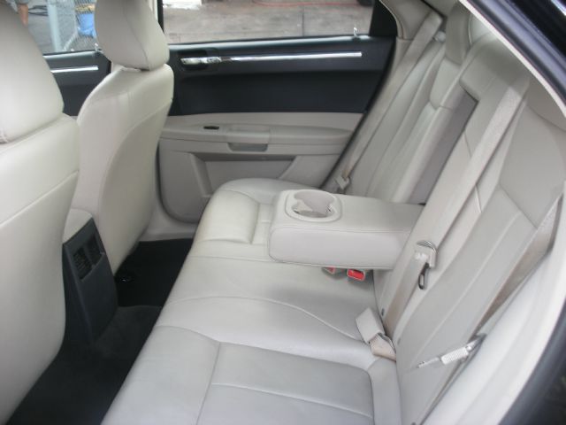 Chrysler 300 2006 photo 3