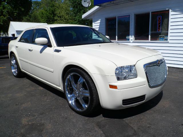 Chrysler 300 2006 photo 14