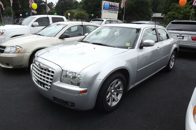 Chrysler 300 2006 photo 3