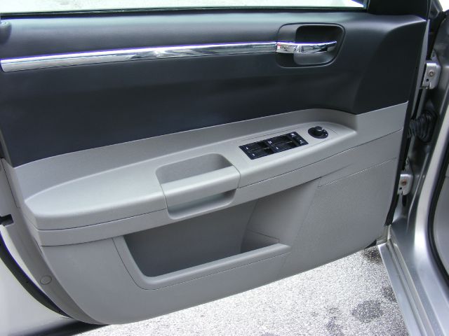 Chrysler 300 2006 photo 1