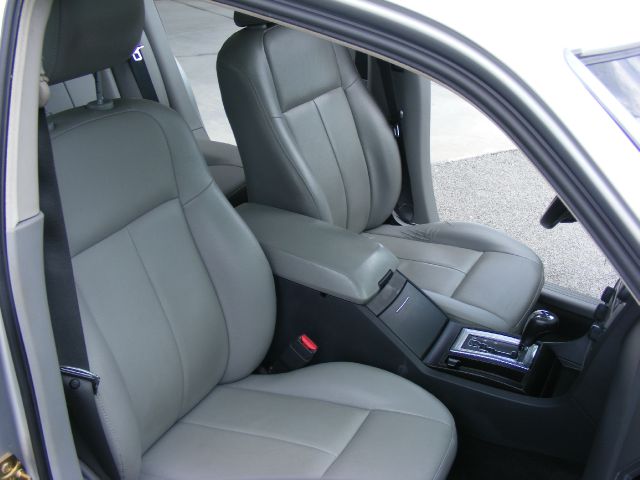 Chrysler 300 2006 photo 2