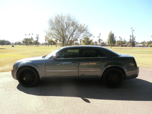 Chrysler 300 2006 photo 15