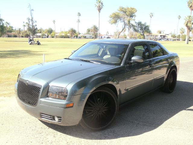 Chrysler 300 2006 photo 16