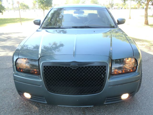 Chrysler 300 2006 photo 23