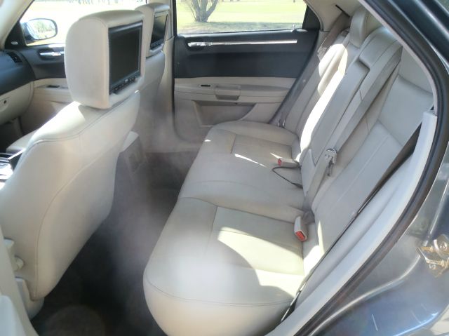 Chrysler 300 2006 photo 31