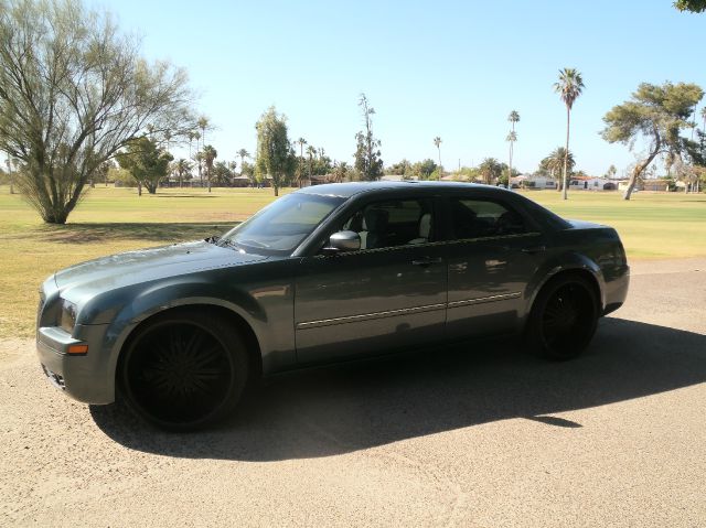 Chrysler 300 2006 photo 32