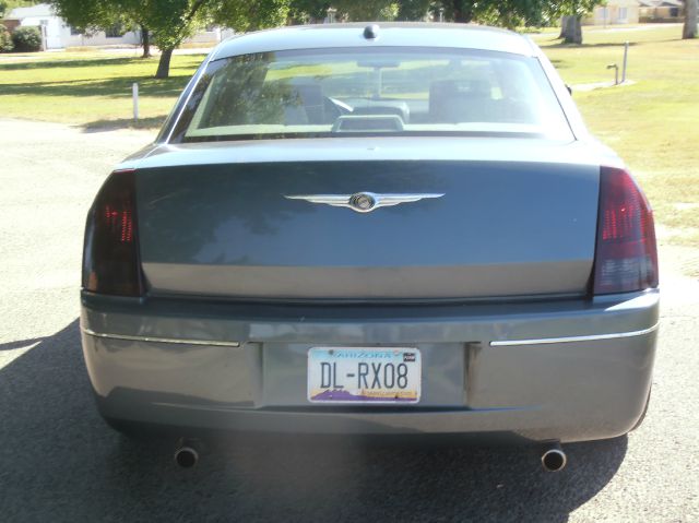 Chrysler 300 2006 photo 35