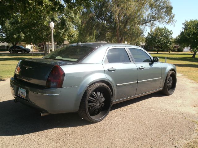 Chrysler 300 2006 photo 41