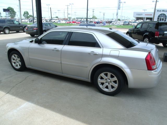 Chrysler 300 2006 photo 4