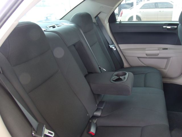 Chrysler 300 2006 photo 6