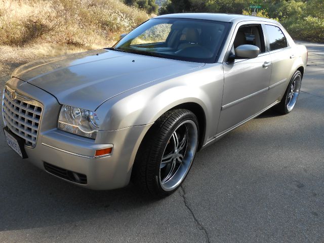 Chrysler 300 2006 photo 4