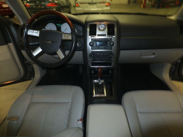 Chrysler 300 2006 photo 3