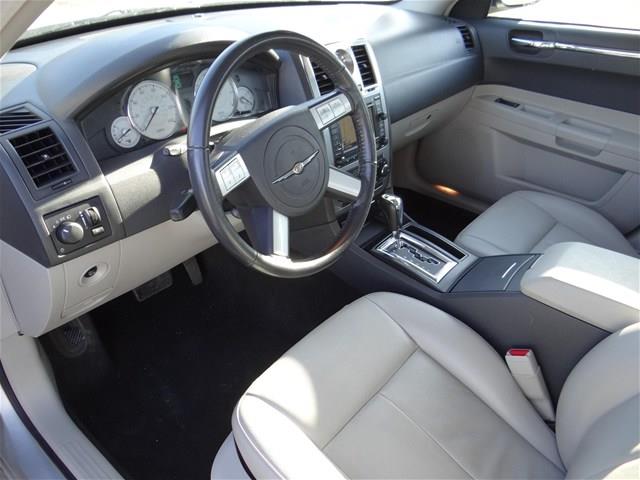 Chrysler 300 2006 photo 3