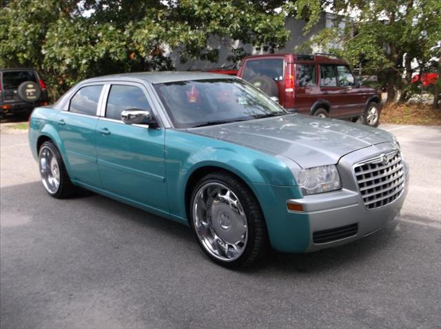 Chrysler 300 SLT 3 INCH LIFT Sedan