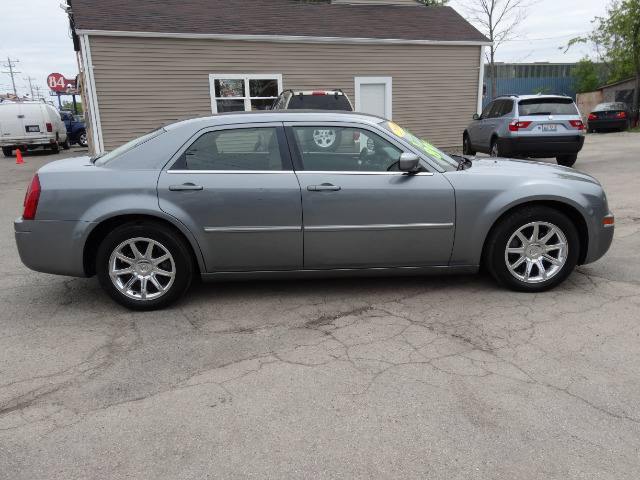 Chrysler 300 2006 photo 8