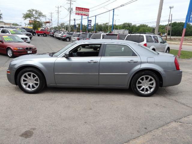 Chrysler 300 2006 photo 9