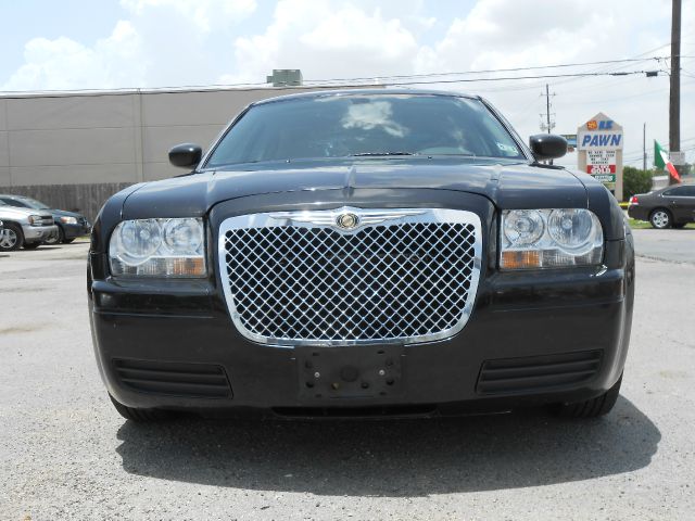 Chrysler 300 2006 photo 2