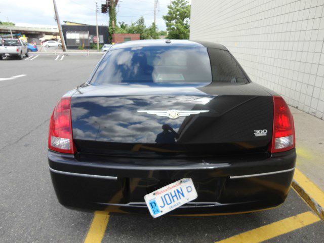 Chrysler 300 Sport Technology Sedan