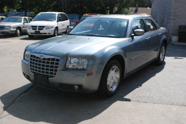 Chrysler 300 2006 photo 11