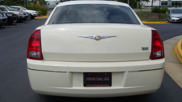 Chrysler 300 2006 photo 4