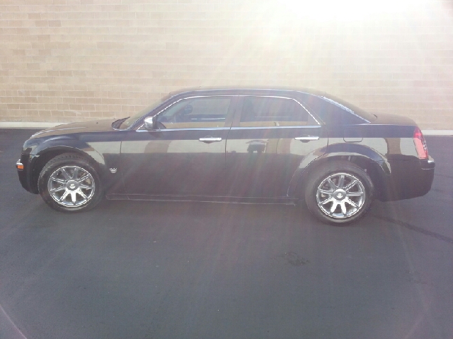 Chrysler 300 2006 photo 9