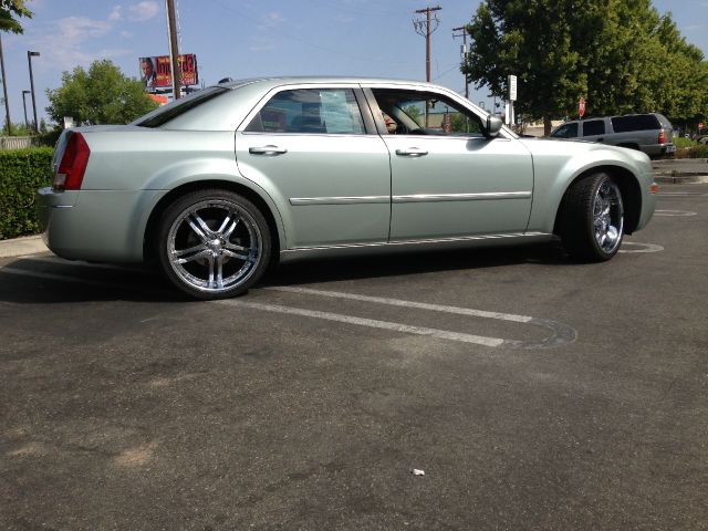 Chrysler 300 2006 photo 3