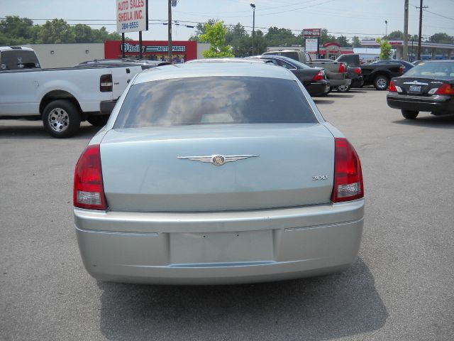 Chrysler 300 2006 photo 3