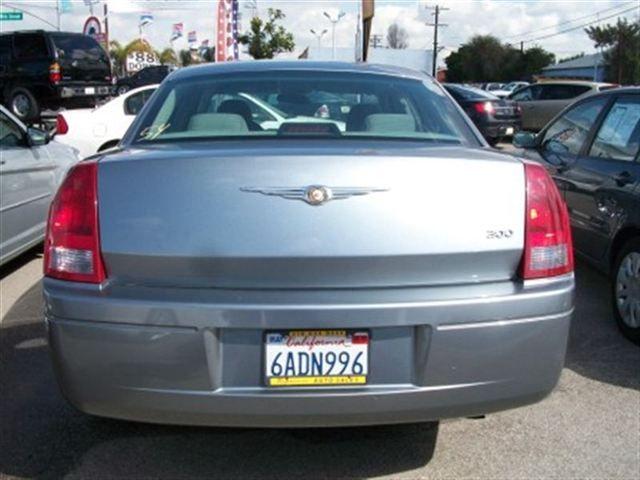 Chrysler 300 2006 photo 4