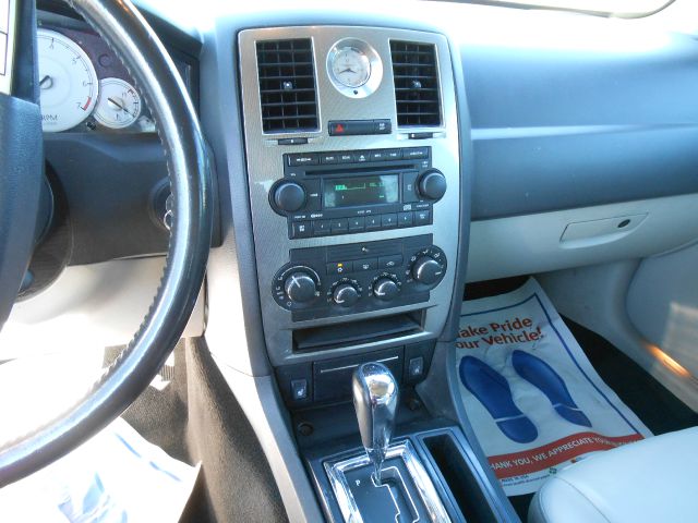 Chrysler 300 2006 photo 4