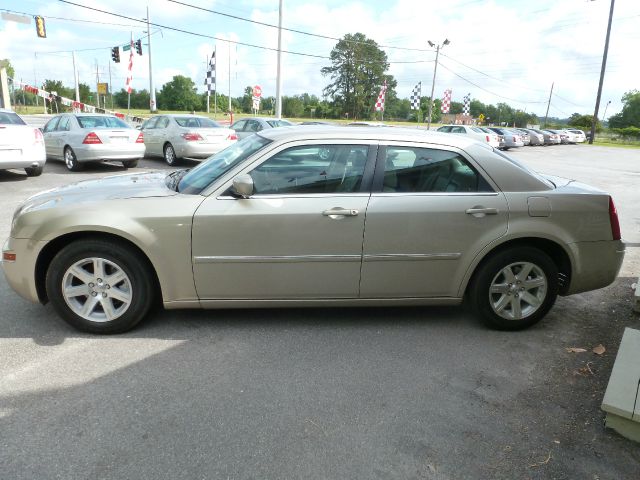 Chrysler 300 2006 photo 18