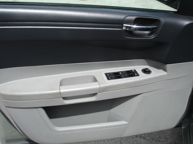 Chrysler 300 2006 photo 1