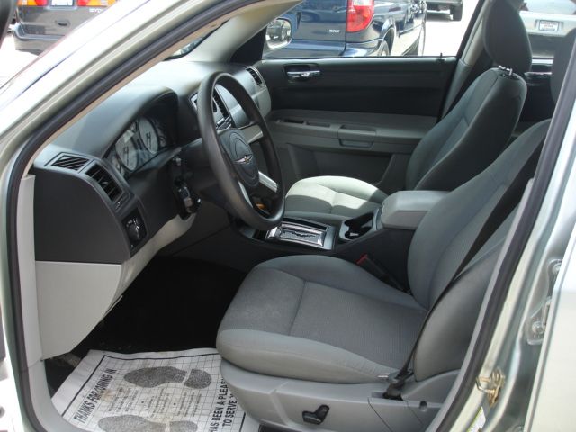 Chrysler 300 2006 photo 20